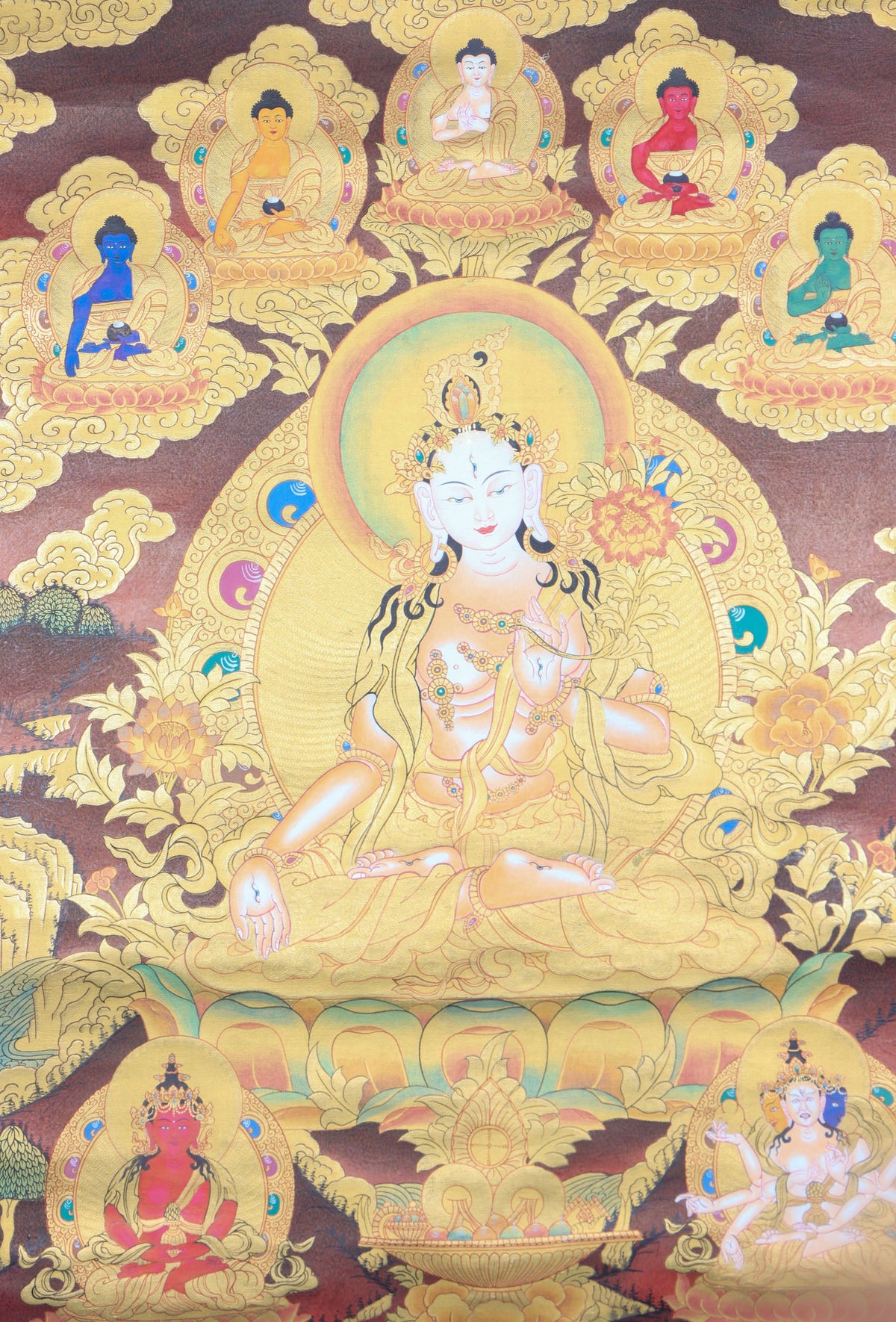 This White Tara Thangka Painting is a powerful tool for enhancing the peace and healing atmosphere in meditation rooms